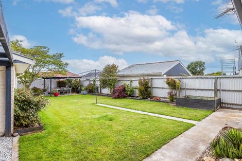 Photo of property in 23 Dunstan Crescent, Hornby, Christchurch, 8042