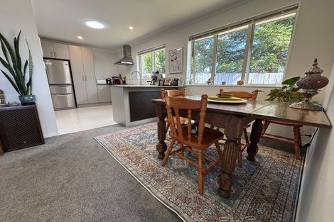 Photo of property in 55 Matipo Road, Te Atatu Peninsula, Auckland, 0610