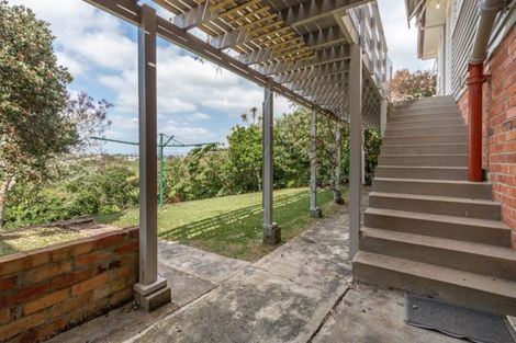 Photo of property in 36 Sunny Brae Crescent, Westmere, Auckland, 1022