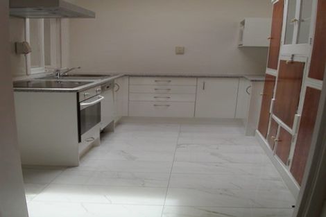 Photo of property in 1/64 Landscape Road, Mount Eden, Auckland, 1024