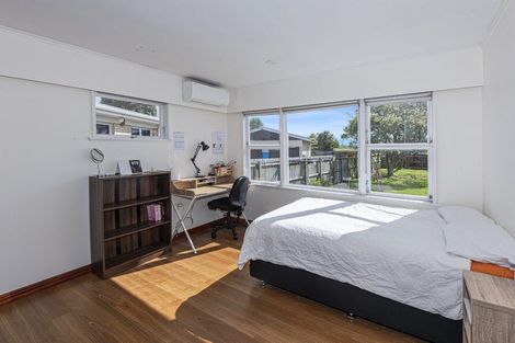 Photo of property in 132 George Street, Hikurangi, 0114