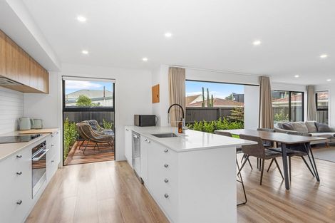 Photo of property in 163c Marine Parade, New Brighton, Christchurch, 8083