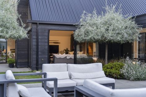 Photo of property in 1 Larkins Way, Arthurs Point, Queenstown, 9371