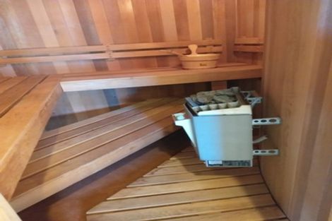 Photo of property in 4 Adelie Place, Murrays Bay, Auckland, 0630