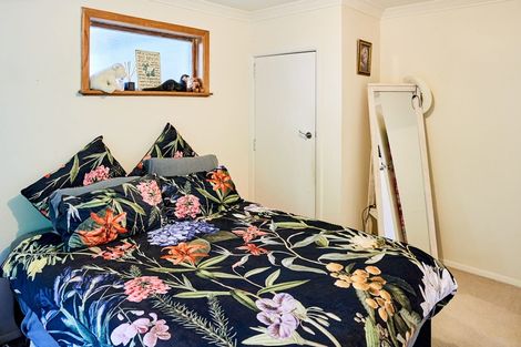 Photo of property in 4 Gaskill Grove, Harbour View, Lower Hutt, 5010