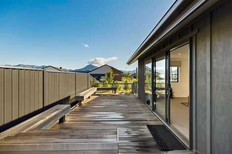 Photo of property in 60 Sherwin Avenue, Albert Town, Wanaka, 9305
