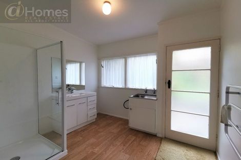 Photo of property in 10 Manuka Street, Orewa, 0931