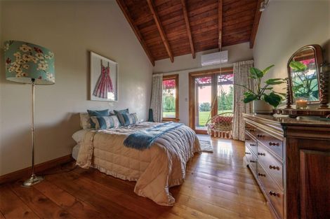 Photo of property in 355 Ballantyne Road, Wanaka, 9382