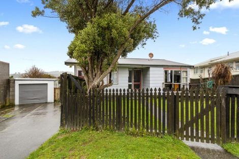 Photo of property in 8 Yemen Place, Ascot Park, Porirua, 5024