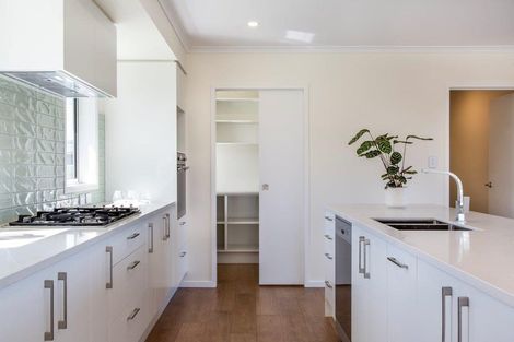Photo of property in 409 Old North Road, Kumeu, 0892
