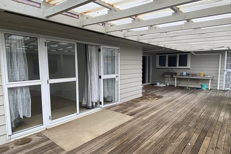 Photo of property in 98 Hillsborough Road, Hillsborough, Auckland, 1042