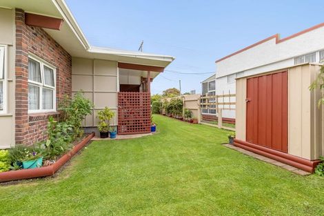 Photo of property in 65 Skerman Street, Marton, 4710