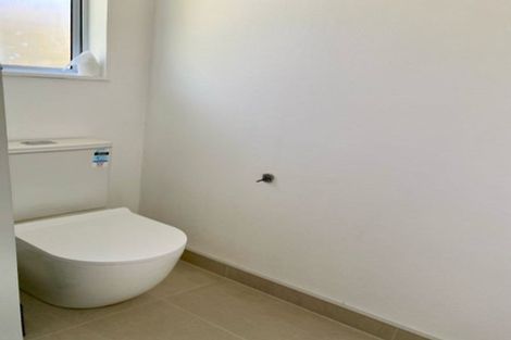 Photo of property in 21 Eskdale Road, Birkdale, Auckland, 0626