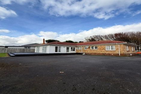 Photo of property in 12 Willis Road, Papakura, 2110