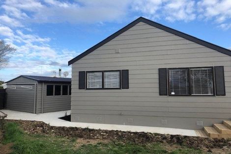 Photo of property in 28a Chelmarsh Place, Highbury, Palmerston North, 4412