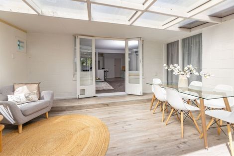 Photo of property in 124 Mcfaddens Road, St Albans, Christchurch, 8052