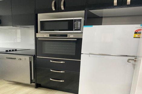 Photo of property in 208 Wainui Road, Silverdale, 0932