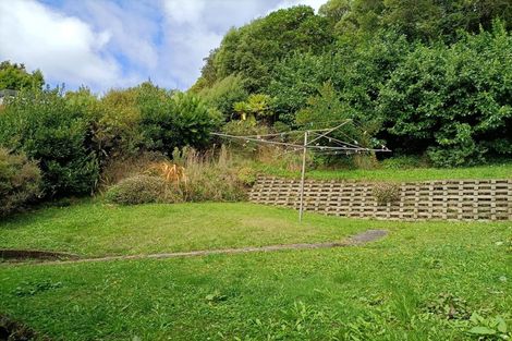 Photo of property in 15 Collier Avenue, Karori, Wellington, 6012