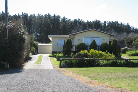 Photo of property in 66 Koputara Road, Himatangi Beach, Foxton, 4891