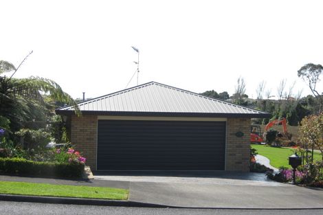Photo of property in 2 Cannon Street, Westown, New Plymouth, 4310