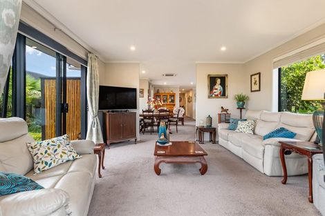 Photo of property in 24 Hooton Drive, Kumeu, 0810