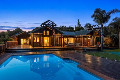 Photo of property in 96 Pebble Brook Road, Waitoki, Silverdale, 0994