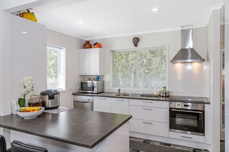 Photo of property in 1/6 Sunnybrae Road, Hillcrest, Auckland, 0627