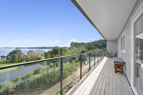 Photo of property in 5 Rangikorero Place, Whangarei Heads, 0174