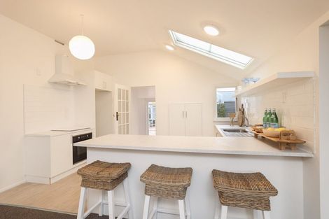 Photo of property in 5 Bridge Street, Waikuku Beach, 7473