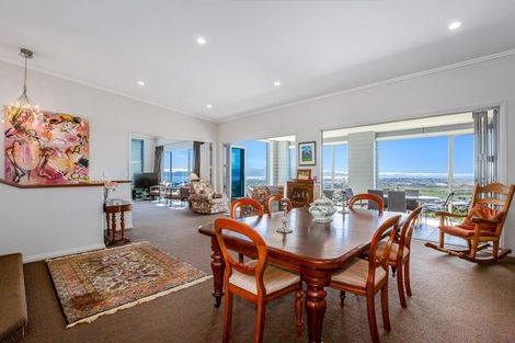 Photo of property in 69 Panorama Drive, Paraparaumu, 5032
