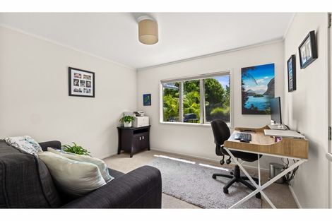 Photo of property in 19 Tui Grove, Paihia, 0200