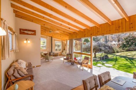 Photo of property in 1 Kent Street, Arrowtown, 9302