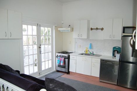 Photo of property in 27 Anglesea Street, Freemans Bay, Auckland, 1011