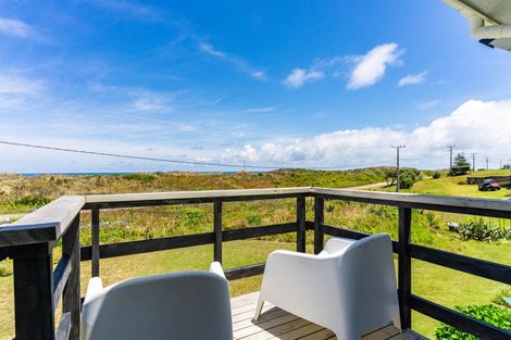 Photo of property in 67 Marine Drive, Te Kopuru, Dargaville, 0371
