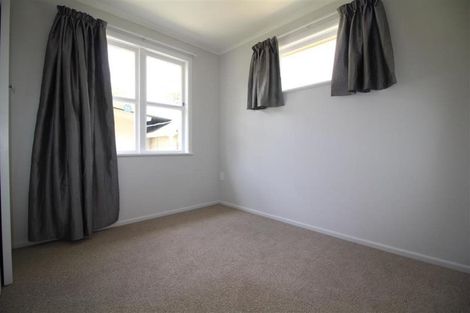 Photo of property in 21 Phillip Avenue, Glen Eden, Auckland, 0602