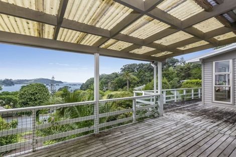 Photo of property in 10 Martin Road, Matakana, Warkworth, 0985