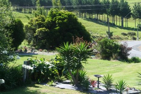 Photo of property in 17 Pakiri Road, Leigh, Warkworth, 0985