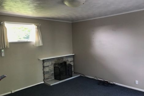 Photo of property in 3 Tamariki Avenue, Kelston, Auckland, 0602