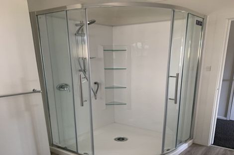 Photo of property in 415 Kahikatea Drive, Dinsdale, Hamilton, 3204