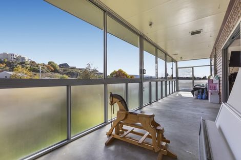 Photo of property in 10 Aronui Road, Bridge Hill, Alexandra, 9320