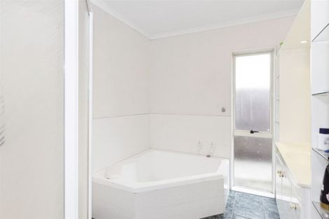 Photo of property in 38 Haven Grove, Papamoa Beach, Papamoa, 3118