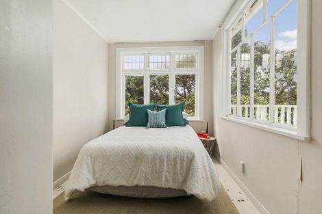 Photo of property in 35 Raroa Road, Kelburn, Wellington, 6012