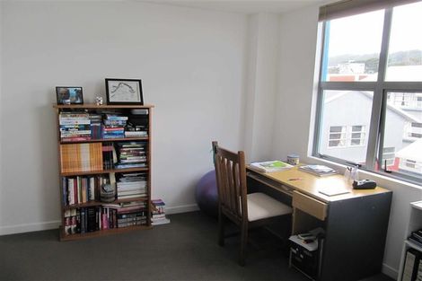 Photo of property in 4a/1 Hanson Street, Mount Cook, Wellington, 6021