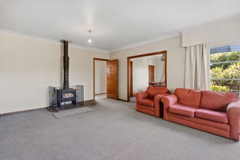 Photo of property in 12 Olivia Crescent, Tawa, Wellington, 5028