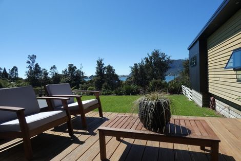 Photo of property in 4 Aldermen Lane, Tairua, 3579