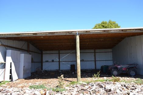 Photo of property in 1 James Street, Waimate, 7980