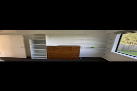 Photo of property in 2/1020 East Coast Road, Fairview Heights, Auckland, 0630