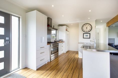 Photo of property in 1629 Kaipara Coast Highway, Kaukapakapa, Warkworth, 0984