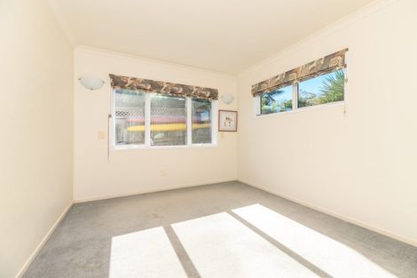 Photo of property in 13b Wharf Road, Te Atatu Peninsula, Auckland, 0610