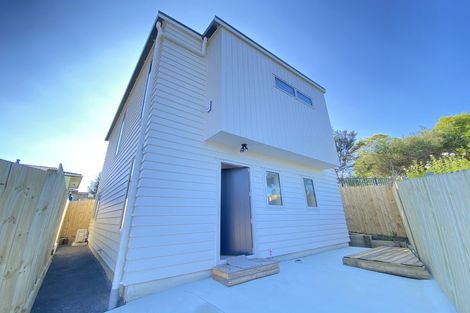 Photo of property in 119b Lynn Road, Bayview, Auckland, 0629